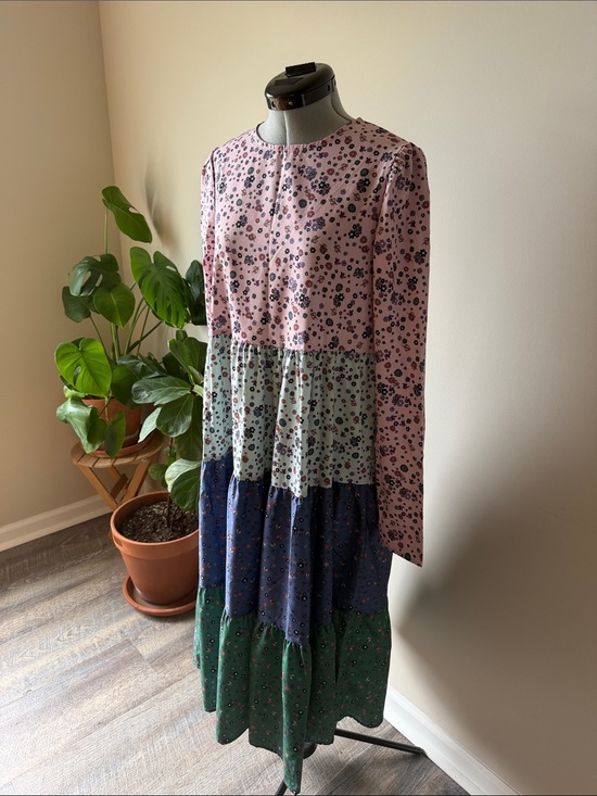 Dresses & Skirts - Pink Green Blue Tiered Floral Midi Dress